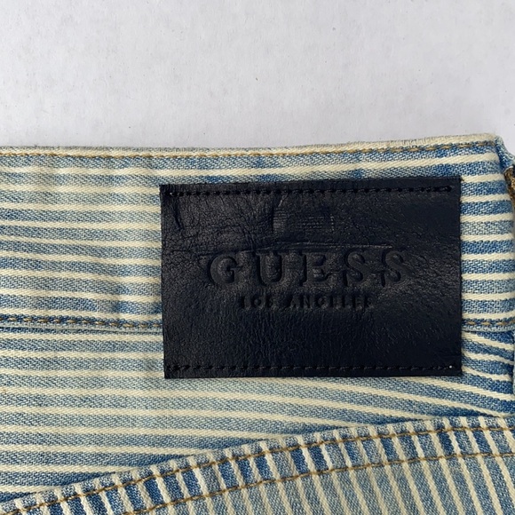 New GUESS Slim Destroyed Striped Men's Short SZ 32 - Picture 8 of 8